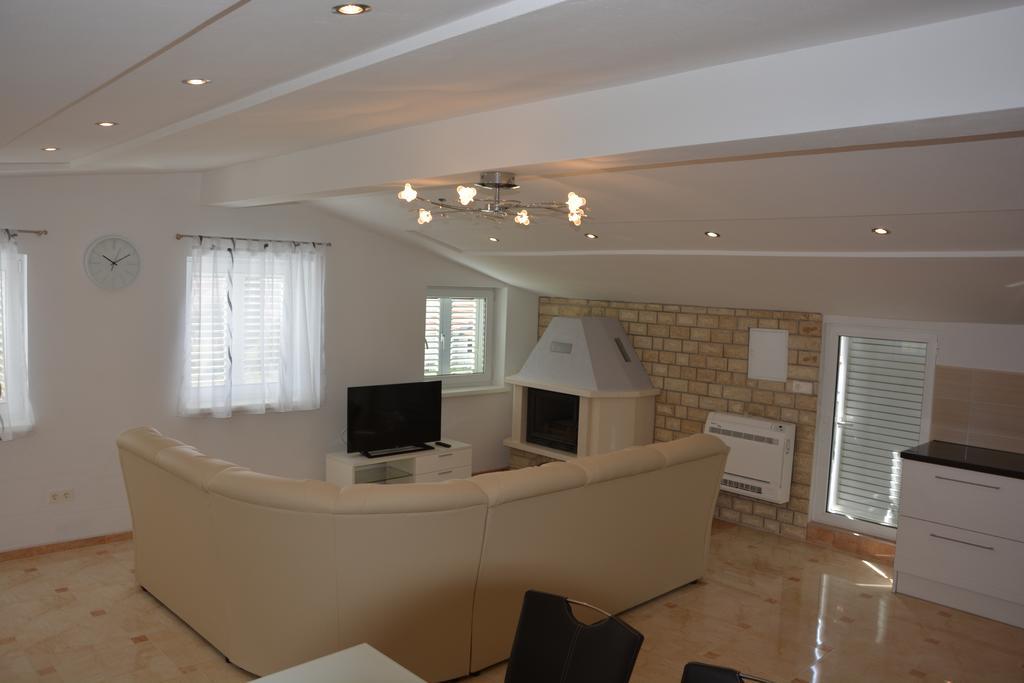 Apartments Petar&Anka Biograd Na Moru Exteriör bild